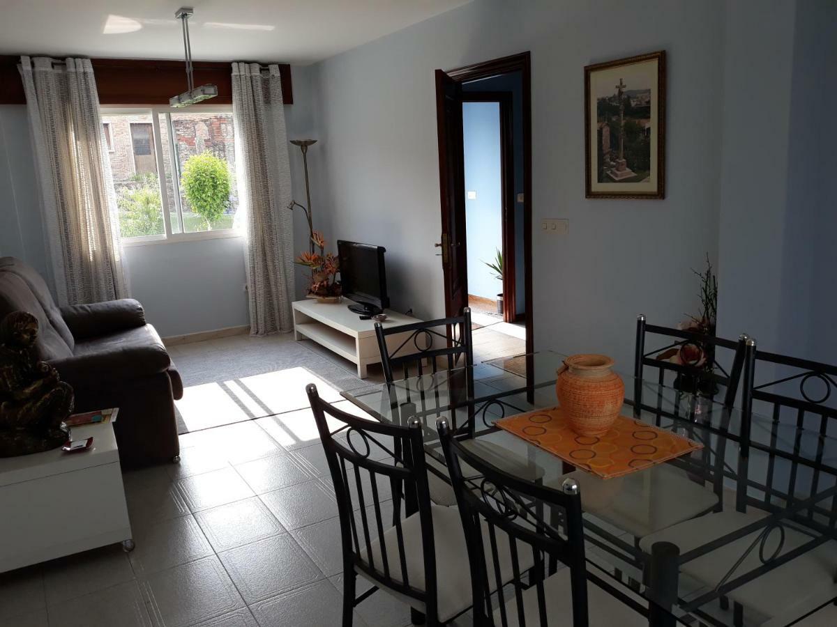 הוילה סנטיאגו דה קומפוסטלה Casa Tia Lola מראה חיצוני תמונה